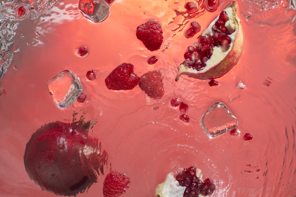 AquaBlu_pom_red_waves ice.png